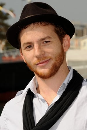 Malik Zidi interpretando a Touffu