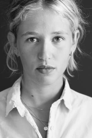 Foto de perfil del actor Marie Reuther en el reparto