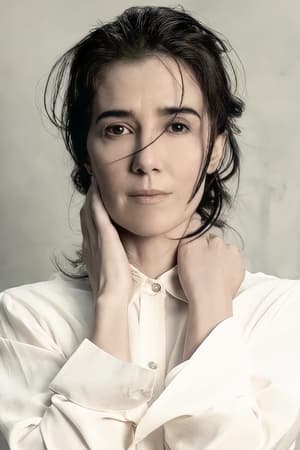 Marjorie Estiano — personaje: Angélica