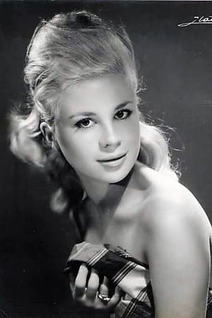 Mayra Rey interpretando a Mari Tere