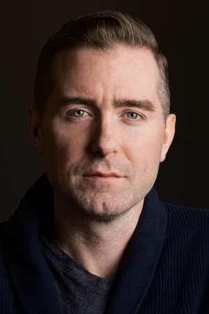 Michael Patrick Thornton interpretando a Douglas