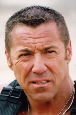 Luke Aikman ha trabajado con Mike Mitchell en 1 ocasiones