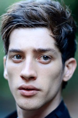 Moisé Curia interpretando a 