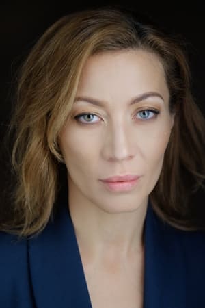 Amie Farrell ha trabajado con Monika Gossmann en 1 ocasiones