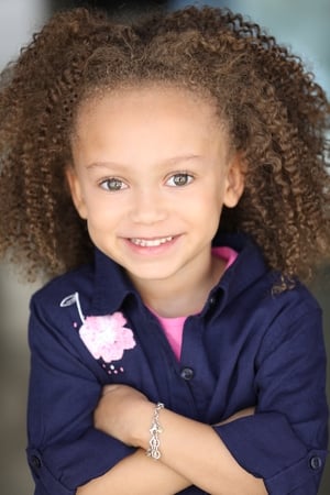 Mykal-Michelle Harris interpretando a Self