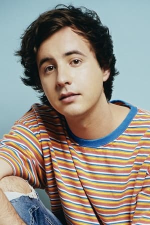 Madeleine Madden ha trabajado con Nicholas Coombe en 1 ocasiones