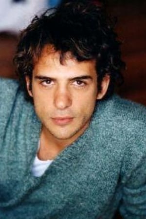 Alain Guiraudie ha trabajado con Nicolas Guimbard en 1 ocasiones