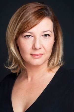 Foto de perfil del actor NilgÃ¼n TÃ¼rksev en el reparto