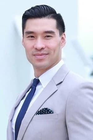 Kris Srepoomseth ha trabajado con Nithichai Yotamornsunthorn en 1 ocasiones