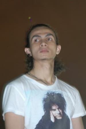 Ozzi Dian interpretando a Fandy