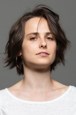 Jehnny Beth ha trabajado con Pauline Chalamet en 2 ocasiones