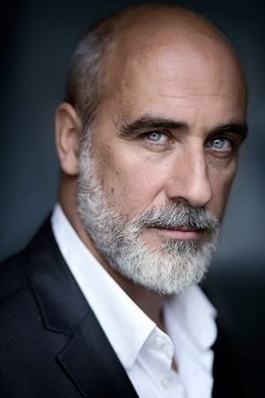 Cillian O'Sullivan ha trabajado con Pierre Azéma en 1 ocasiones