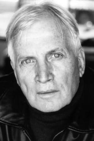 Pierre Londiche interpretando a Maître Le Peltier Pouchard