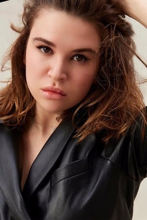 Polina Litvak interpretando a Lily