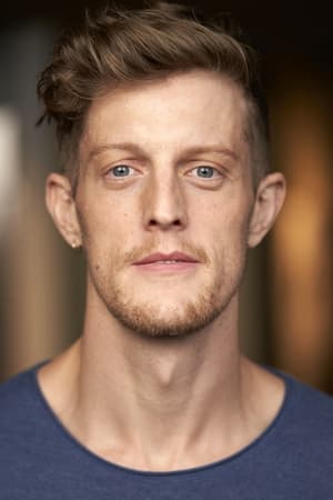 Robert Strange interpretando a Abhartach