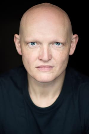 Rowland Holmes interpretando a Ergo