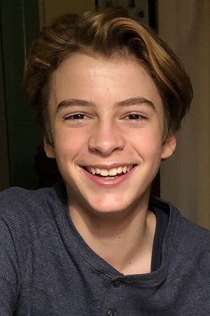 Sam Everingham interpretando a Peter