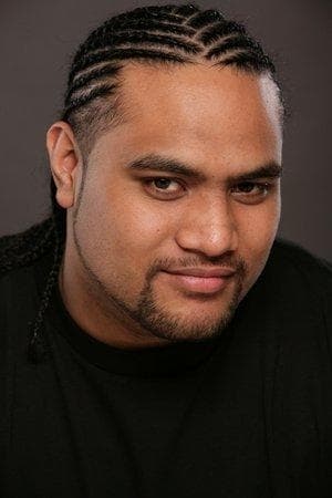 Omari Hughes ha trabajado con Setu Taase en 1 ocasiones