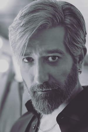 Neha Mahajan ha trabajado con Shataf Figar en 1 ocasiones