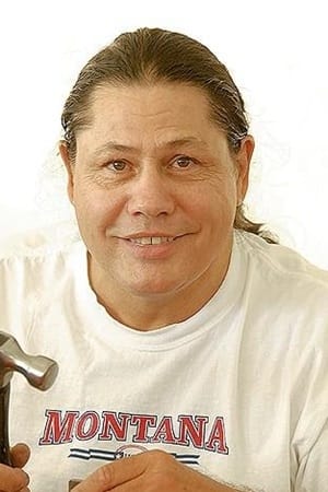 Danuel Pipoly ha trabajado con Stuart Proud Eagle Grant en 1 ocasiones