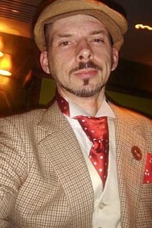 Sharon Gavin ha trabajado con Tim Baggaley en 1 ocasiones