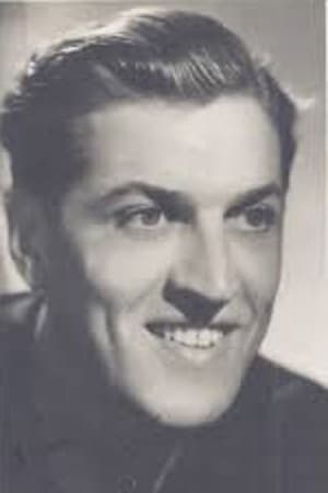 Tom Gill interpretando a Father