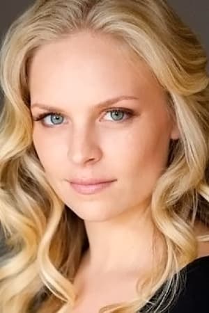 Trish Coren interpretando a Ruby Lumiers