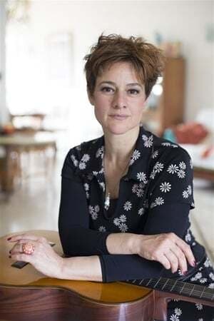 Virginia Innocenti interpretando a Marta