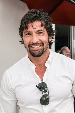 Walter Nudo interpretando a Tony