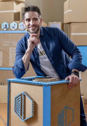 Carátula de Aprendemos en Clan. La caja