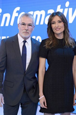 Carátula de Informativos Telecinco Fin de Semana