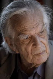 Bo Bjelfvenstam interpreta a en 100-åringen som tror på framtiden