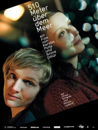 Ulrike Schwab interpreta a Simone en 510 Meter über dem Meer