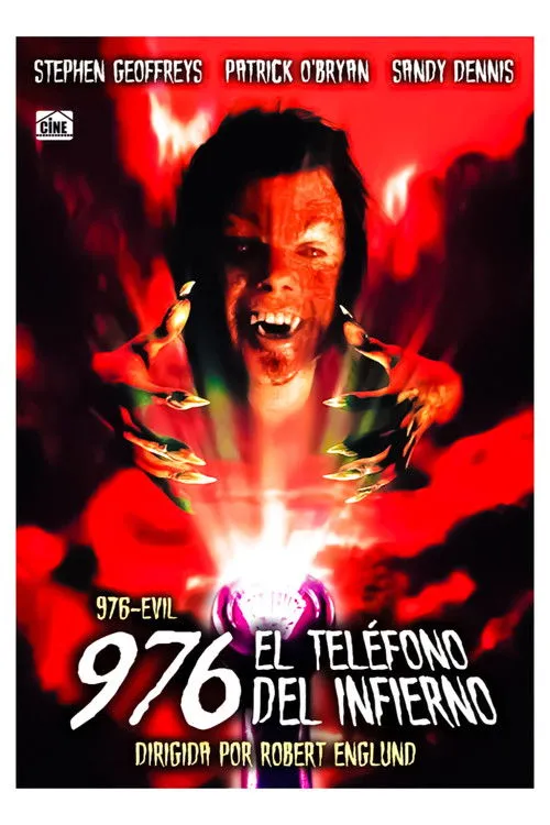 Lezlie Deane interpreta a Suzie en 976. El teléfono del infierno