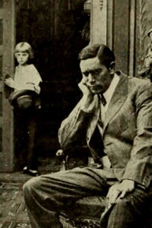 Raymond Hackett interpreta a Laddie - The Child en A Child's Devotion