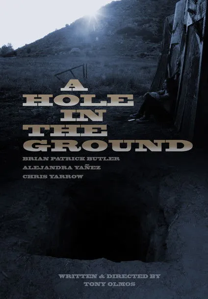 Alejandra Yáñez interpreta a Daniela en A Hole in the Ground
