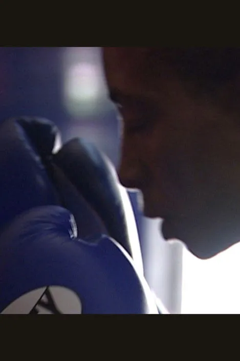 Regina Halmich interpreta a Self en A Knock Out