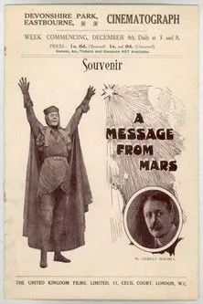 Charles Hawtrey interpreta a en A Message from Mars