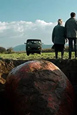 Zoltán Cservák interpreta a Boy en A répa