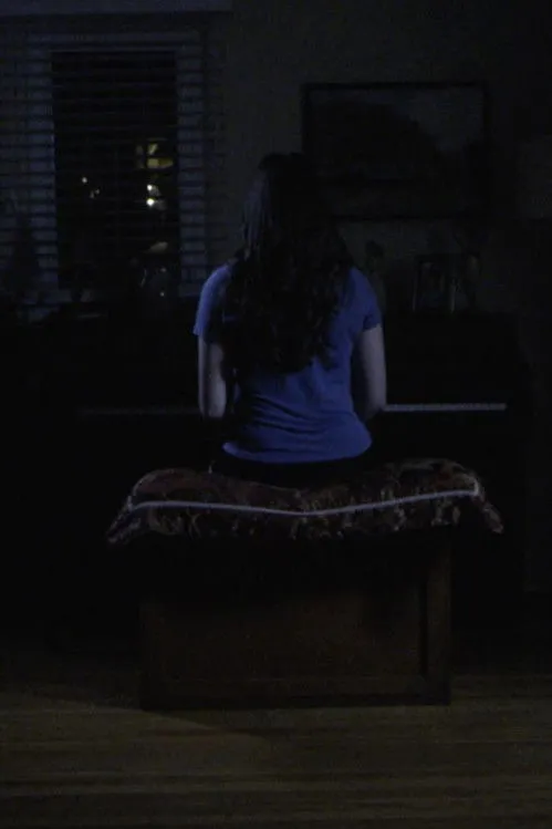 Caesar James interpreta a Father en a song in b minor