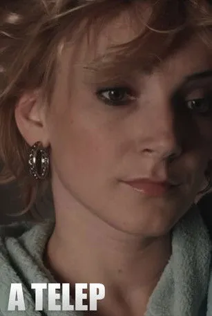 Emma Molnár-Szabó interpreta a Anna en A telep