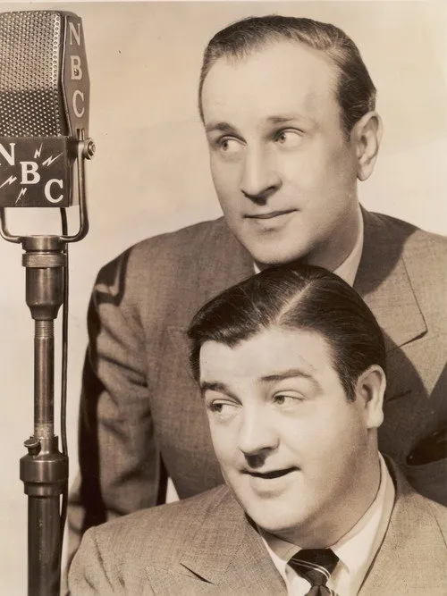 Henny Youngman interpreta a  en Abbott & Costello Meet Biography