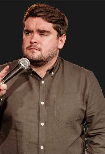 Adam Rowe interpreta a Himself en Adam Rowe: Club Comic