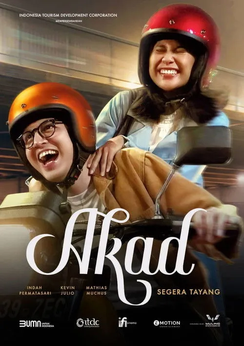 Indah Permatasari interpreta a Indira en Akad