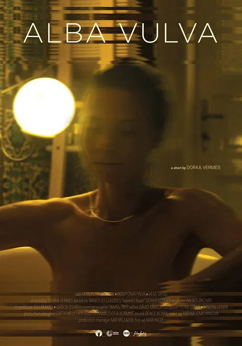 Katalin Homonnai interpreta a en Alba Vulva