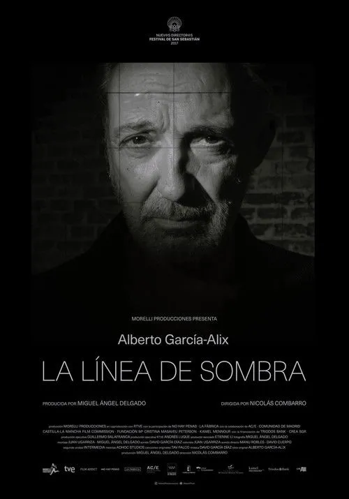 Alberto García-Alix interpreta a himself en Alberto García-Alix. La línea de sombra