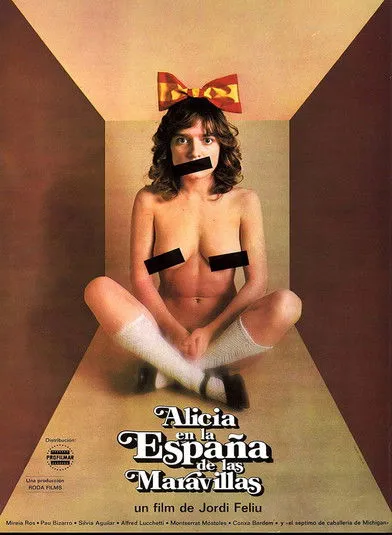 Concha Bardem interpreta a Alicia de mayor (as Concha Bardem) en Alicia en la España de las maravillas