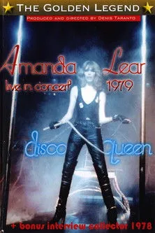 Amanda Lear interpreta a Self en Amanda Lear: Live in Concert