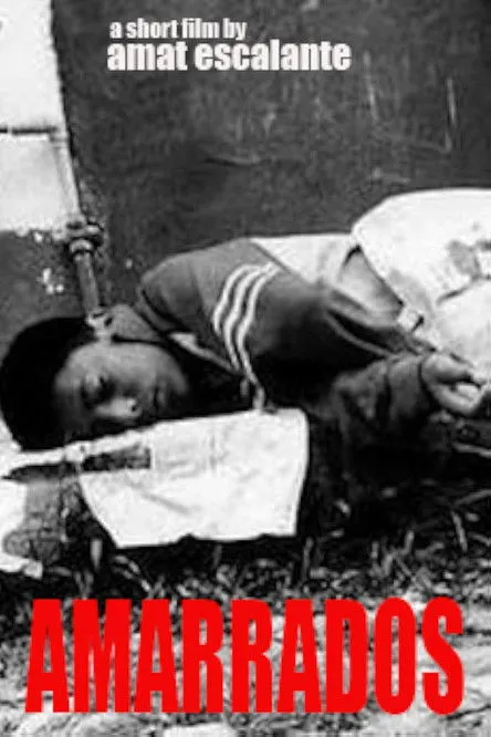 Kenny Johnston interpreta a Alex en Amarrados