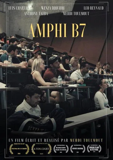 Mehdi Toulmout interpreta a Hichem en Amphi B7